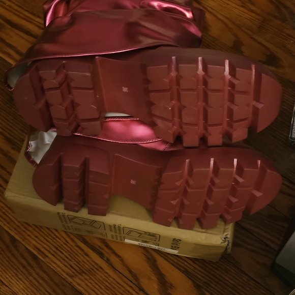 Shiny Hot Pink Women's Combat Boots - Picture 4 of 4